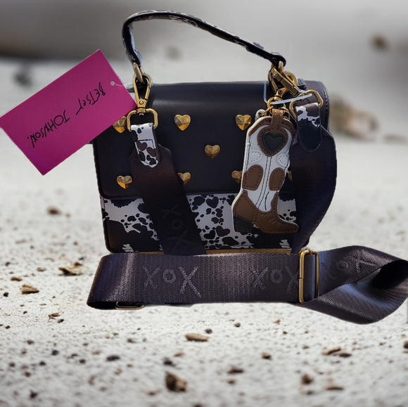 Betsy Johnson NwT Stylish Black and Gold Women's Bag - Picture 2 of 8